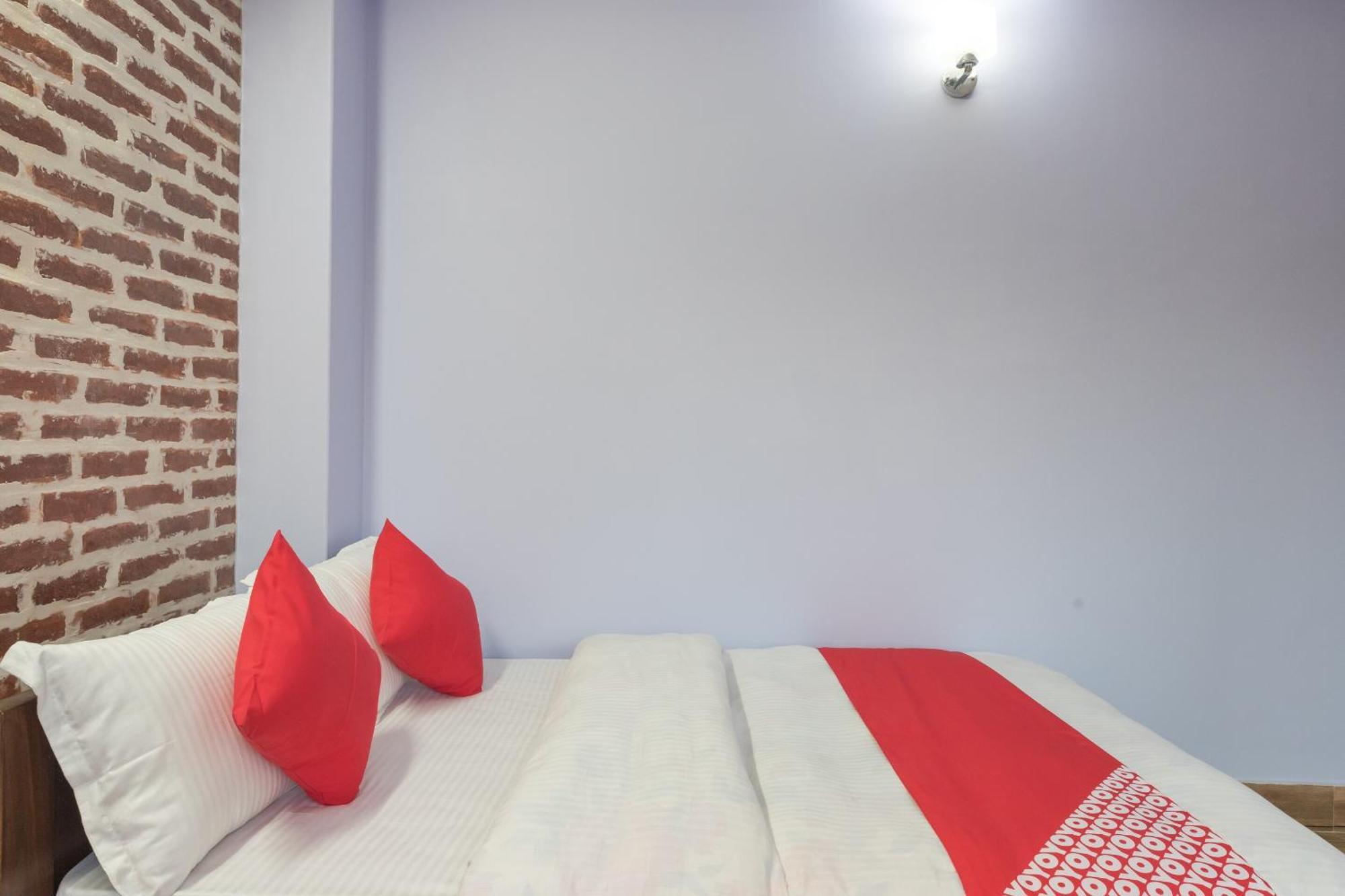 Oyo 729 Hotel Era Balaju Ngoại thất bức ảnh